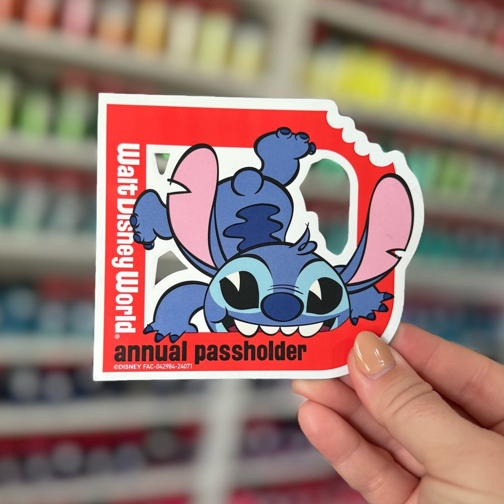 Disney Stitch Annual Passholder Magnet 2024 Exclusive